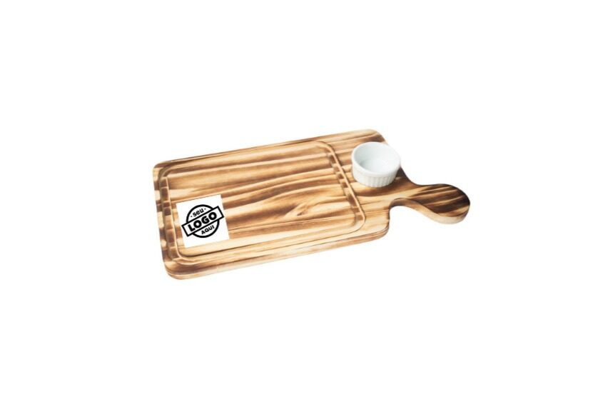 Tábua Safari G de madeira com espaço para ramekin e gravação a laser de logotipo no fundo branco